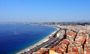 How to get from Nice to Cannes on your own