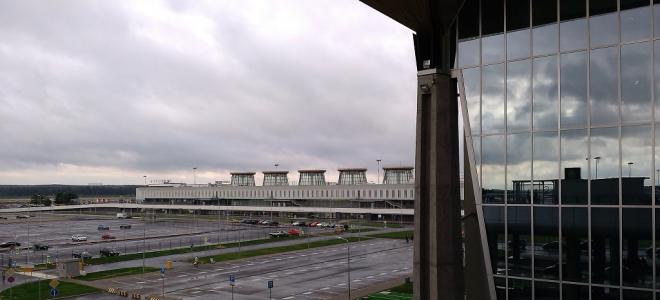 How to get from/to Pulkovo Airport 1